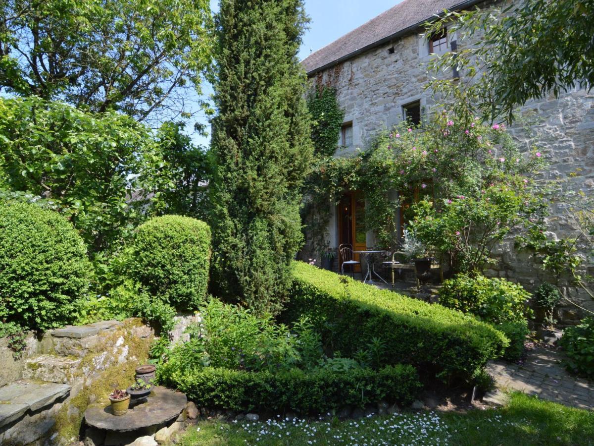 Enchanting Cottage With Terrace Garden Hamoir 외부 사진