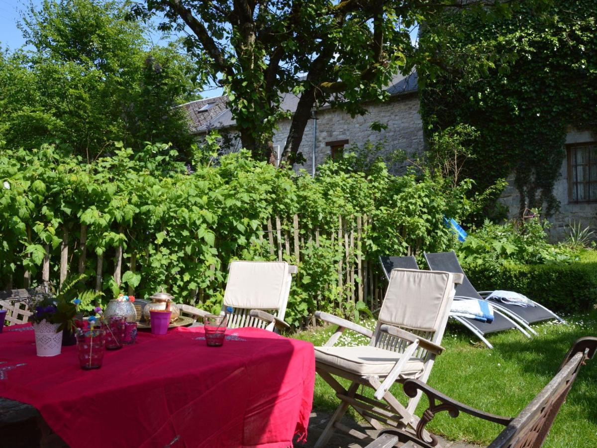 Enchanting Cottage With Terrace Garden Hamoir 외부 사진
